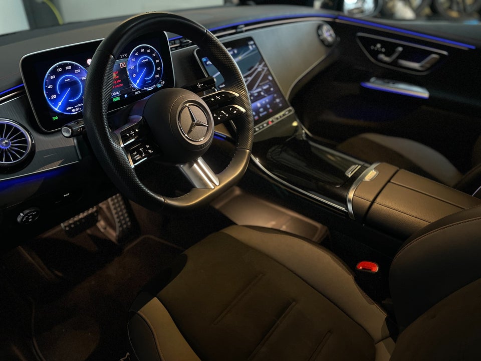 Mercedes EQE350 AMG Line 4d