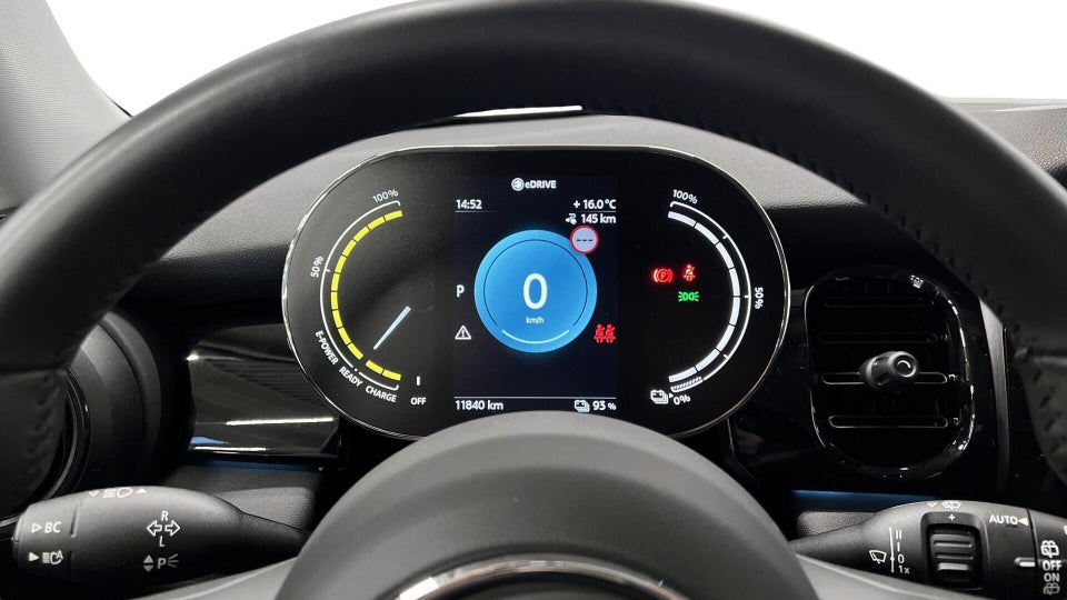 MINI Cooper SE Essential 3d