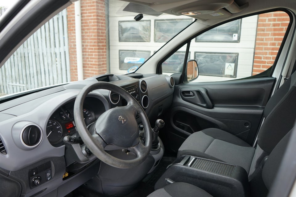 Peugeot Partner 1,6 BlueHDi 75 L1 Van 4d