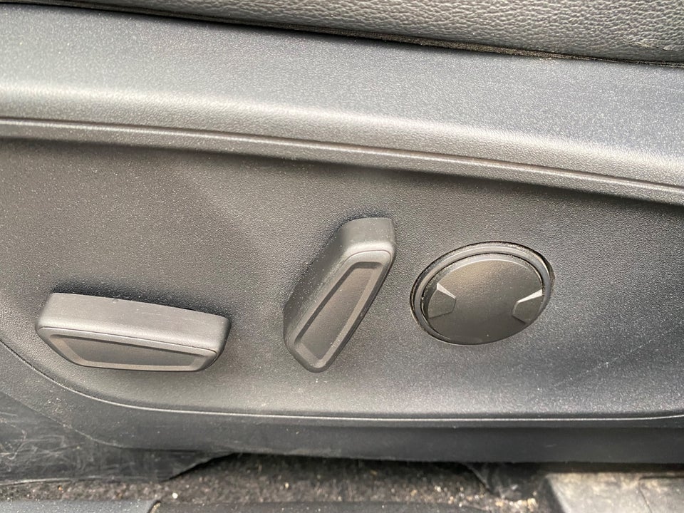 Ford Kuga 2,5 PHEV Titanium CVT Van 5d