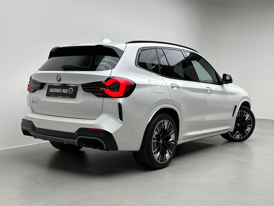 BMW iX3 Charged Plus M-Sport 5d