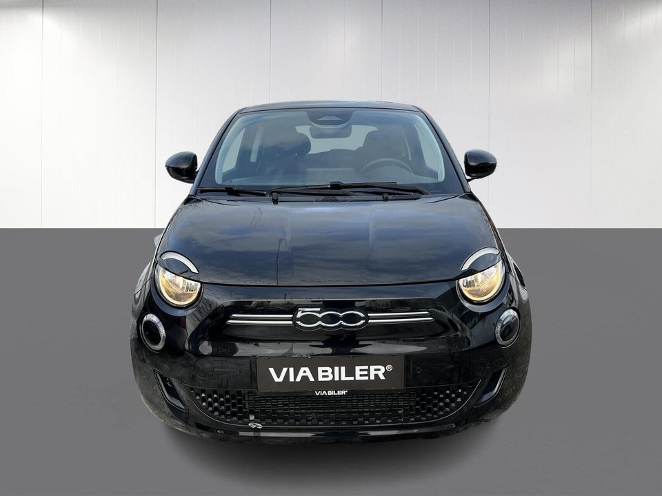 Fiat 500e 42 Icon 3+1 4d