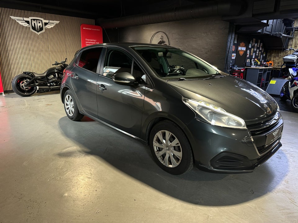 Peugeot 208 1,2 e-THP 110 Active 5d