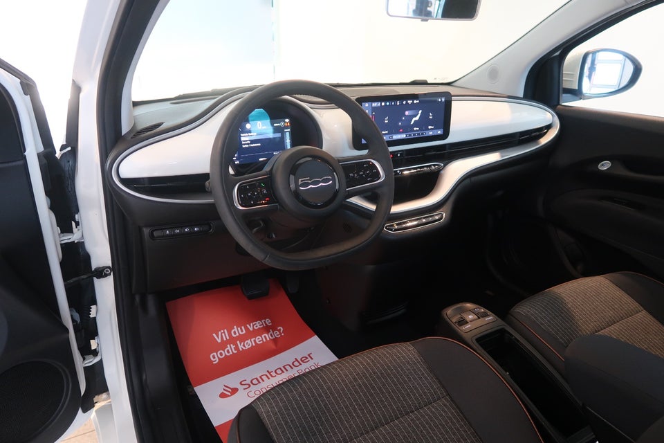 Fiat 500e 42 Icon 3d