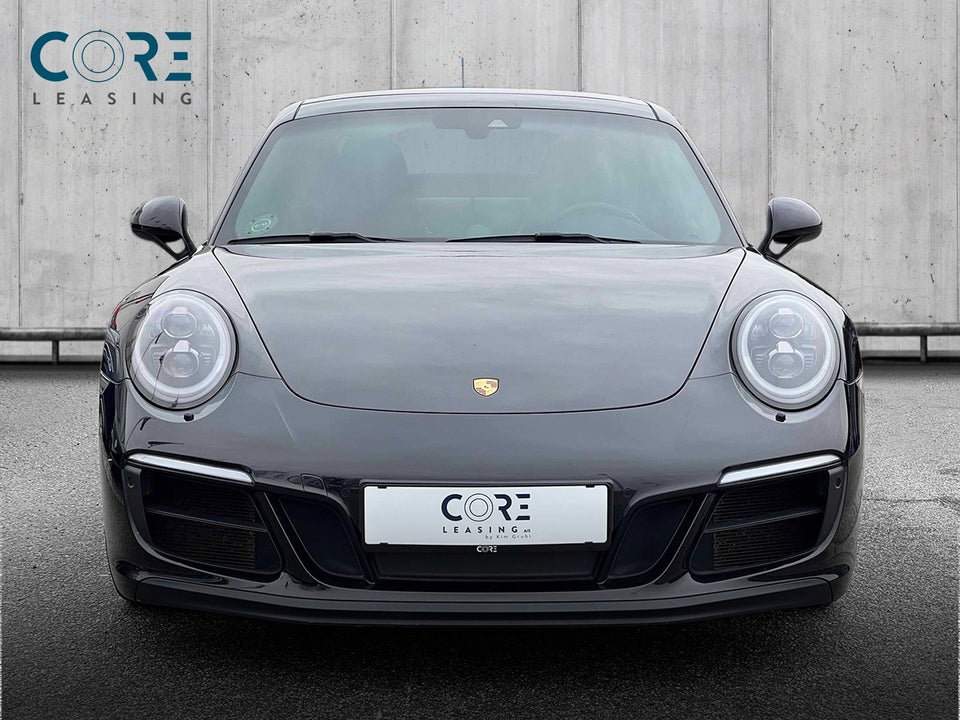 Porsche 911 Carrera 4 GTS 3,0 Coupé PDK 2d