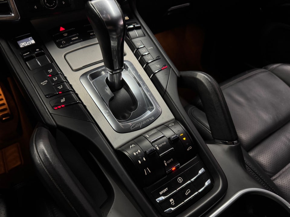 Porsche Cayenne S 4,8 Tiptr. Van 5d