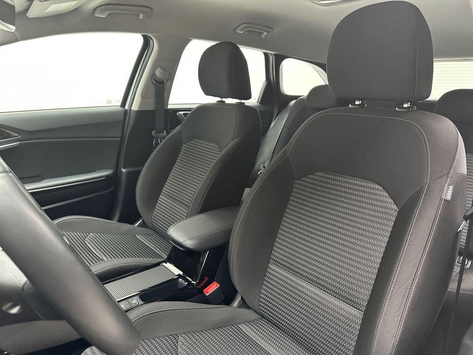 Kia Ceed 1,6 PHEV Prestige SW DCT 5d