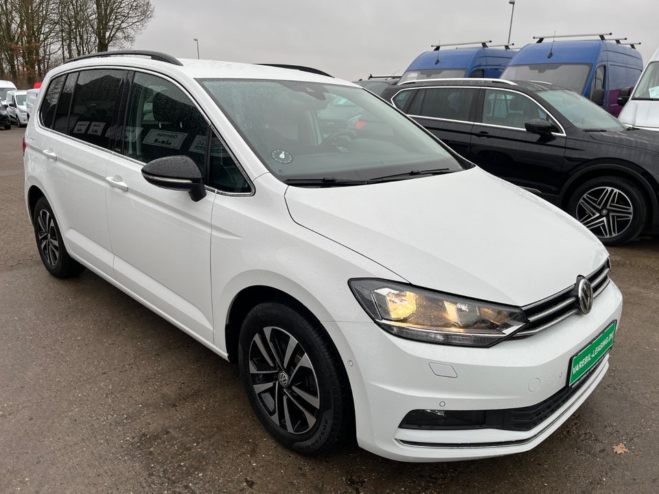 VW Touran 2,0 TDi 150 IQ.Drive DSG Van 5d