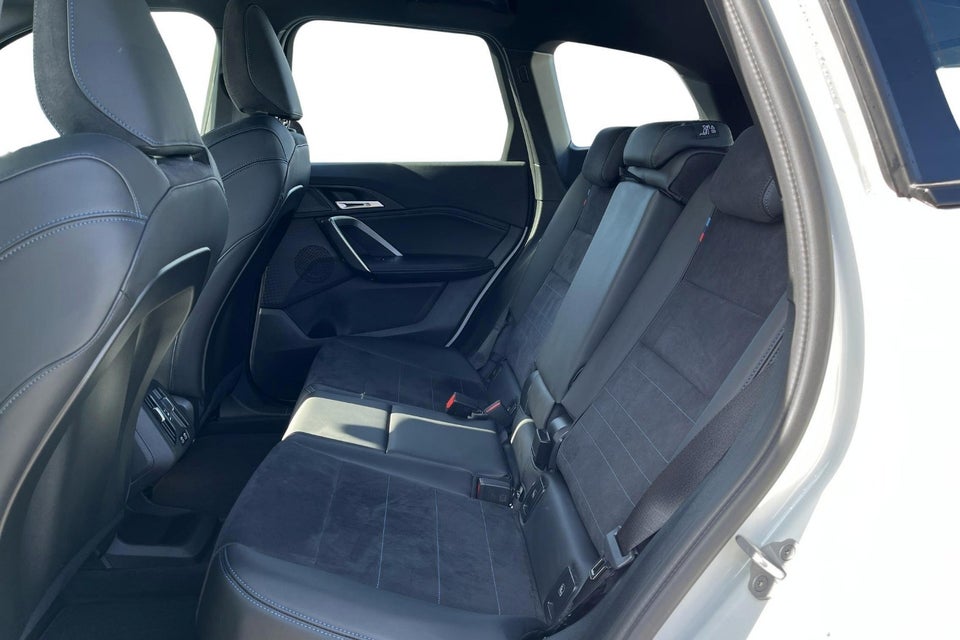 BMW iX1 eDrive20 M-Sport 5d