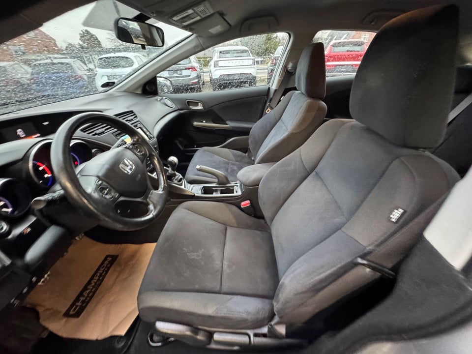 Honda Civic 1,6 i-DTEC Sport 5d