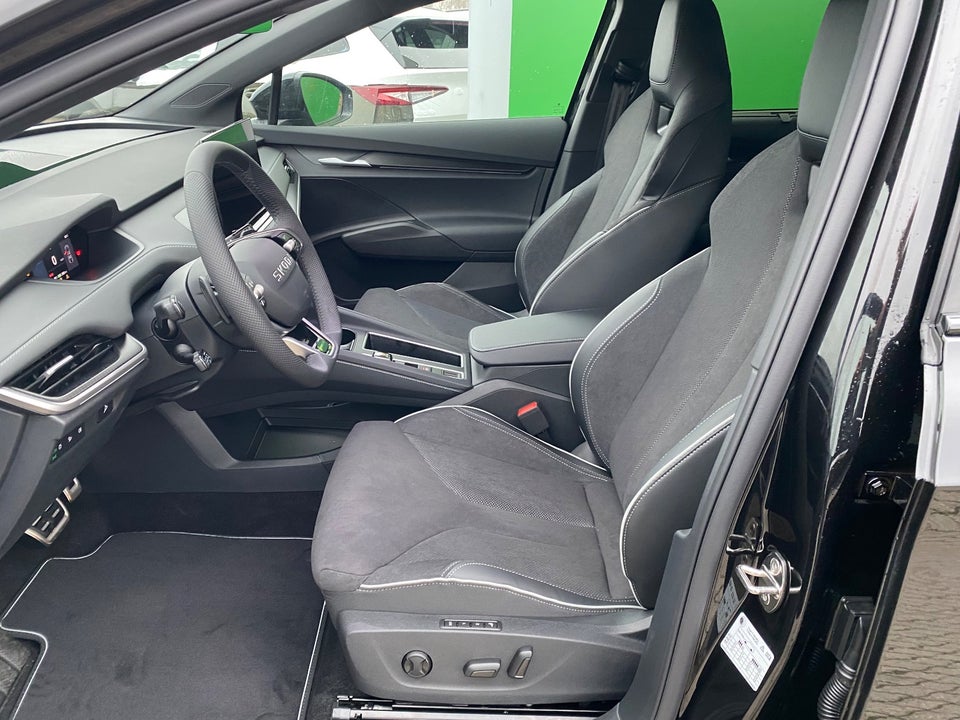 Skoda Elroq 60 iV Sportline 5d