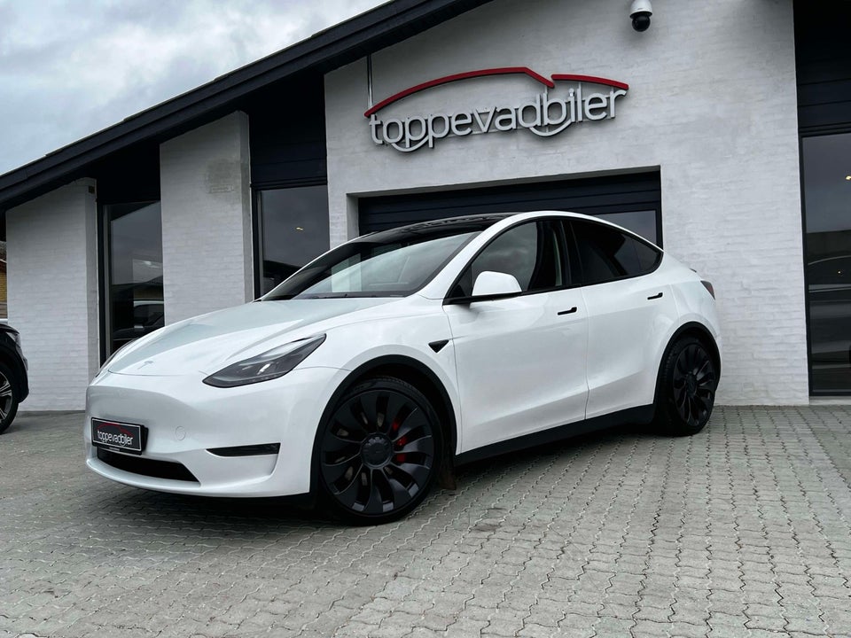 Tesla Model Y Performance AWD 5d