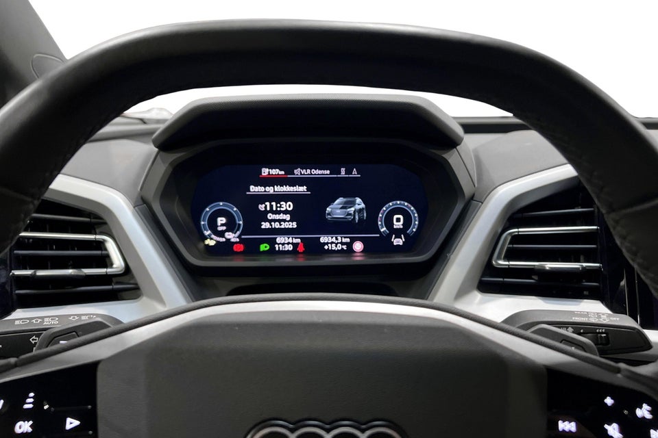 Audi Q4 e-tron 40 Progress 5d