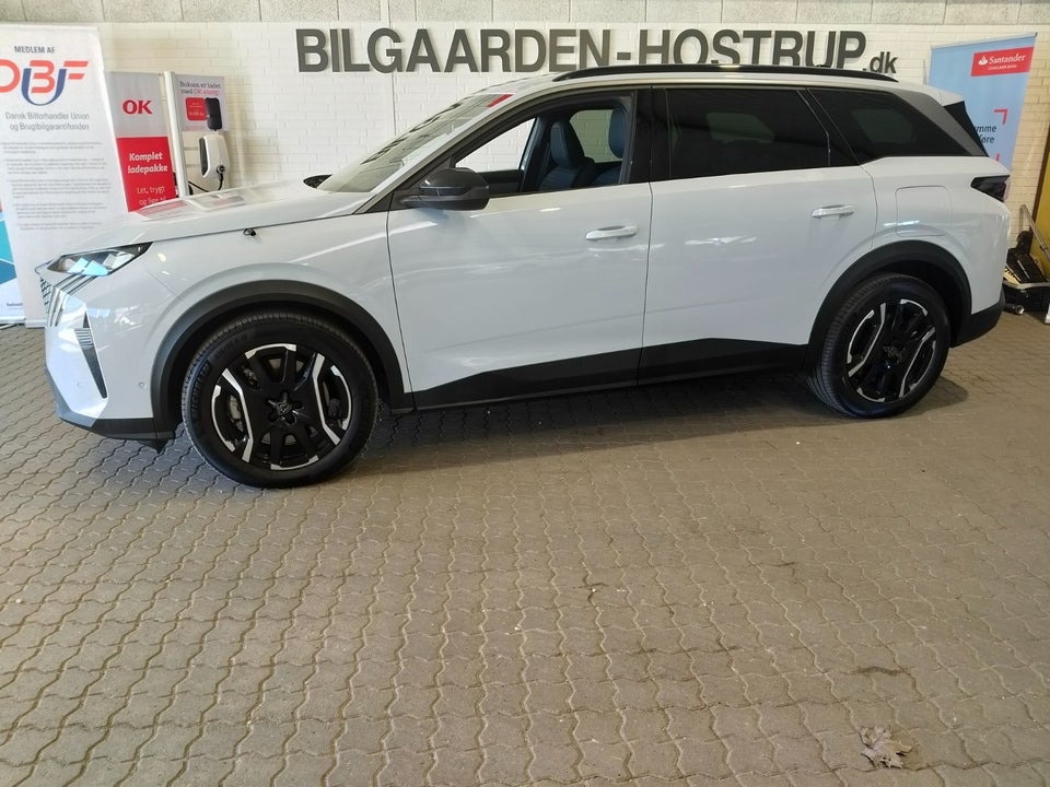 Peugeot e-5008 77 Allure Pack 7prs 5d