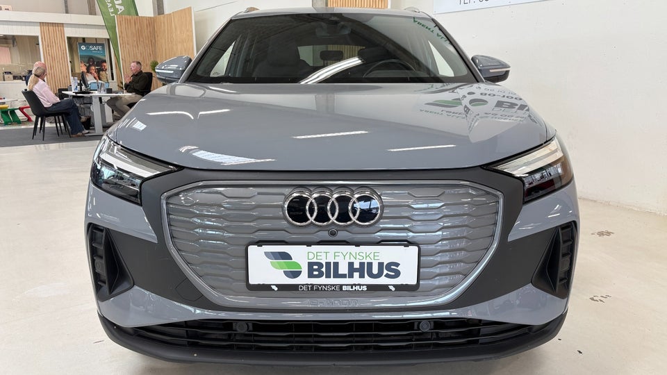 Audi Q4 e-tron 40  5d