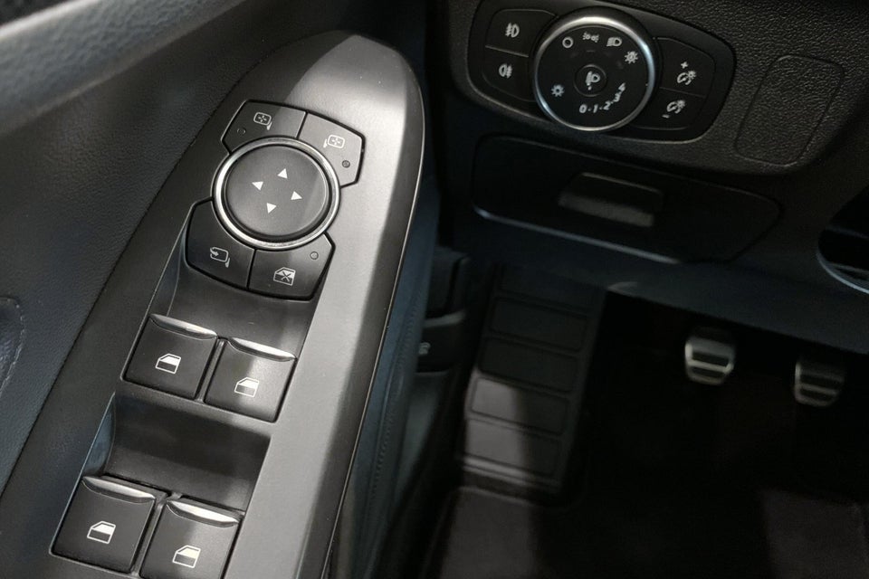 Ford Focus 1,0 EcoBoost ST-Line stc. 5d