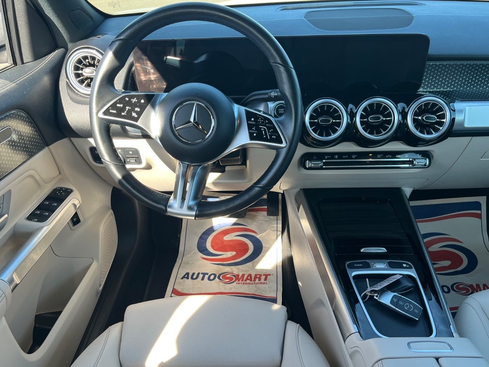 Mercedes EQB250+ Progressive 5d