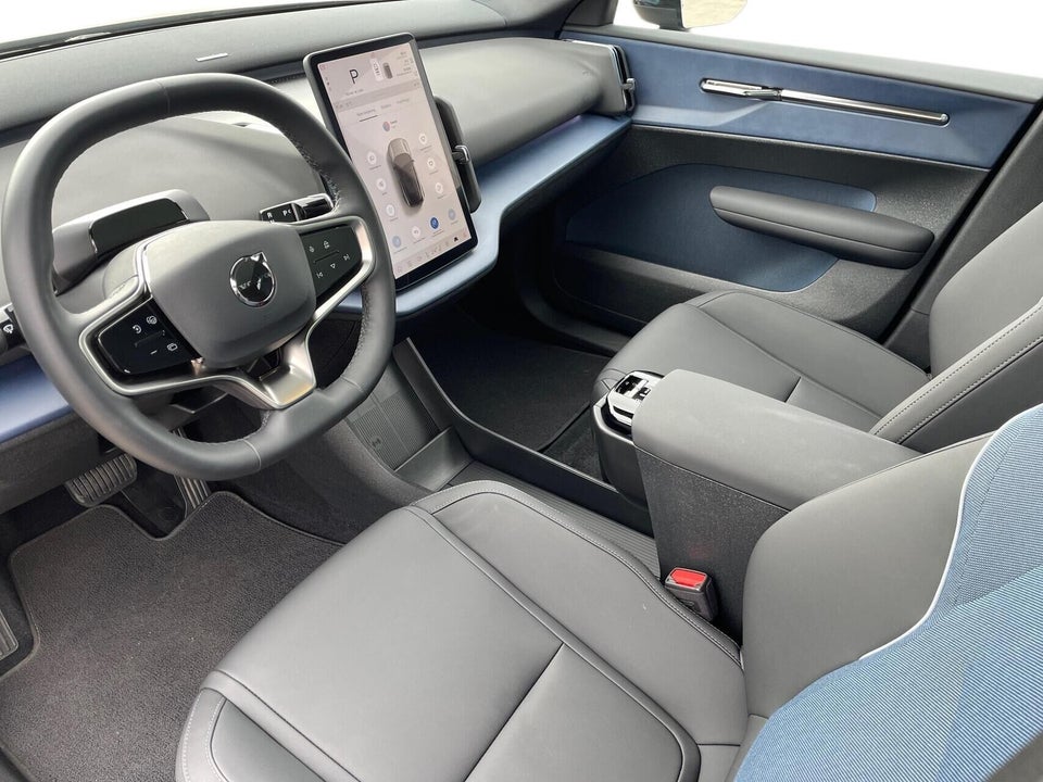 Volvo EX30 Extended Range Ultra 5d