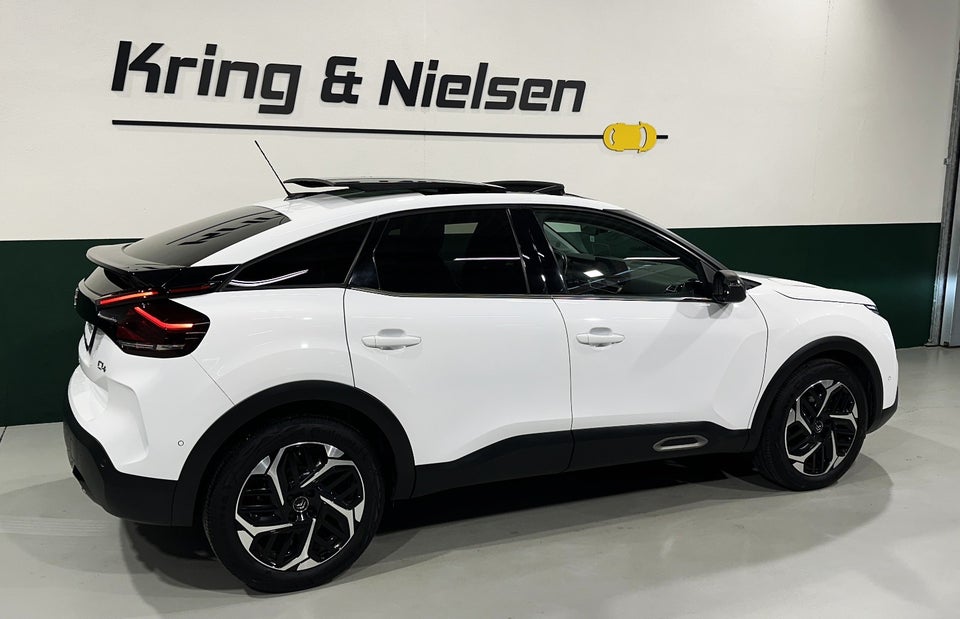 Citroën C4 1,5 BlueHDi 130 Shine Sport EAT8 5d