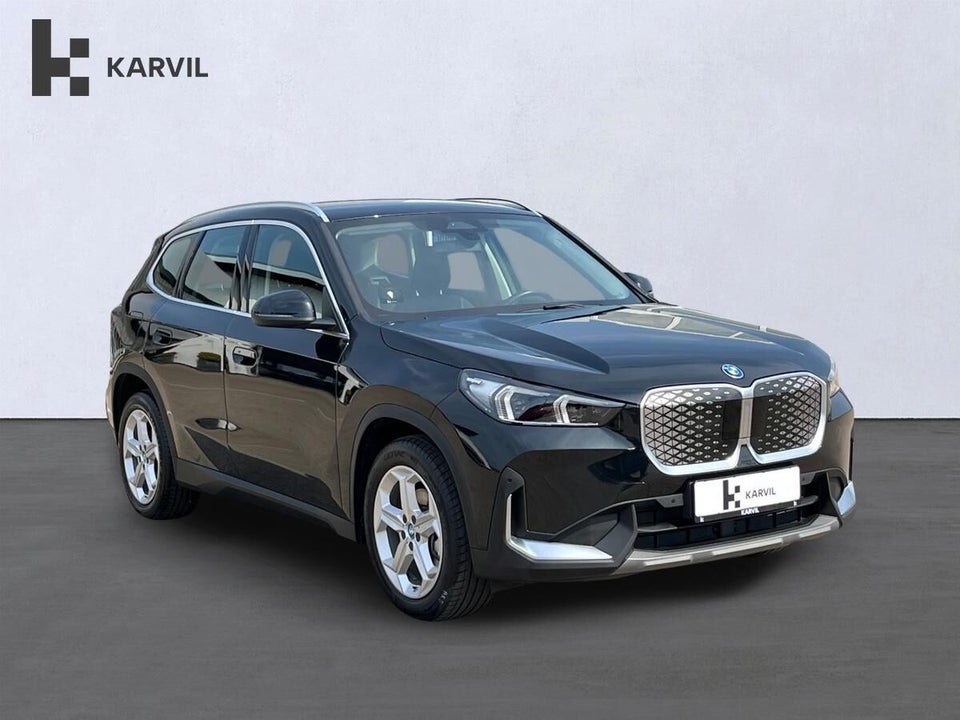 BMW iX1 eDrive20 X-Line 5d