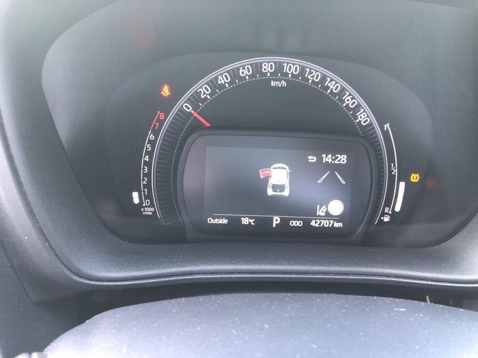 Toyota Aygo X 1,0 Undercover s-CVT 5d