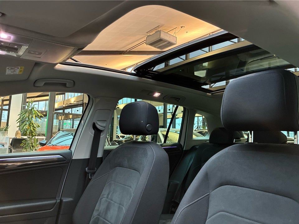 VW Tiguan 1,4 eHybrid Elegance DSG 5d