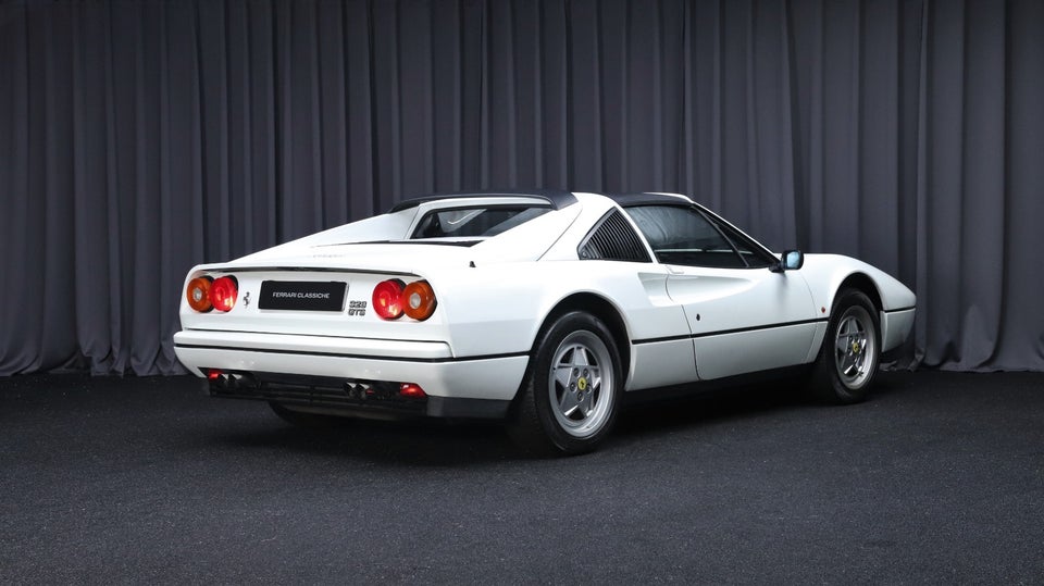 Ferrari 328 3,2 GTS 2d