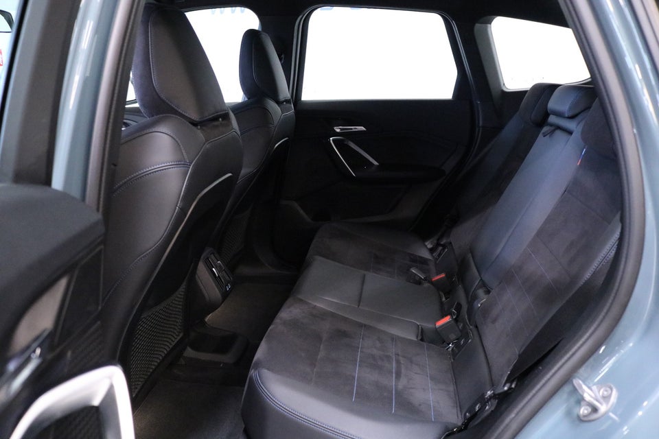 BMW iX1 eDrive20 M-Sport 5d