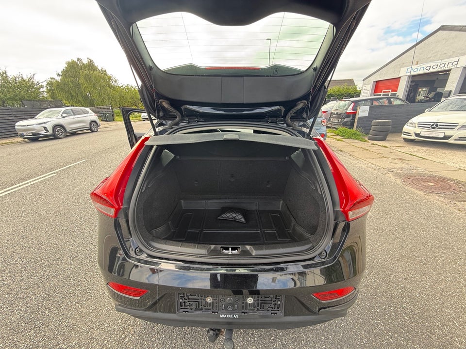 Volvo V40 1,6 D2 115 Momentum aut. 5d