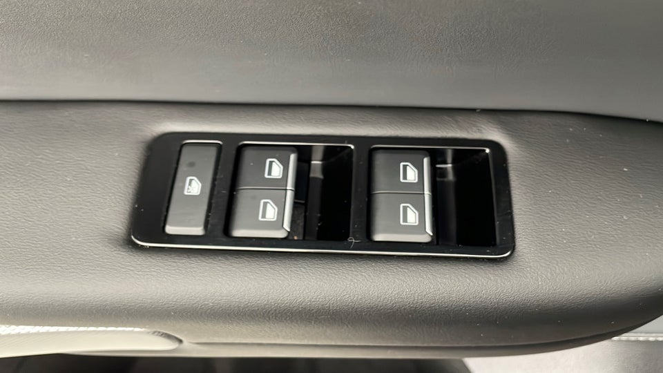 Aiways U5 Premium 5d