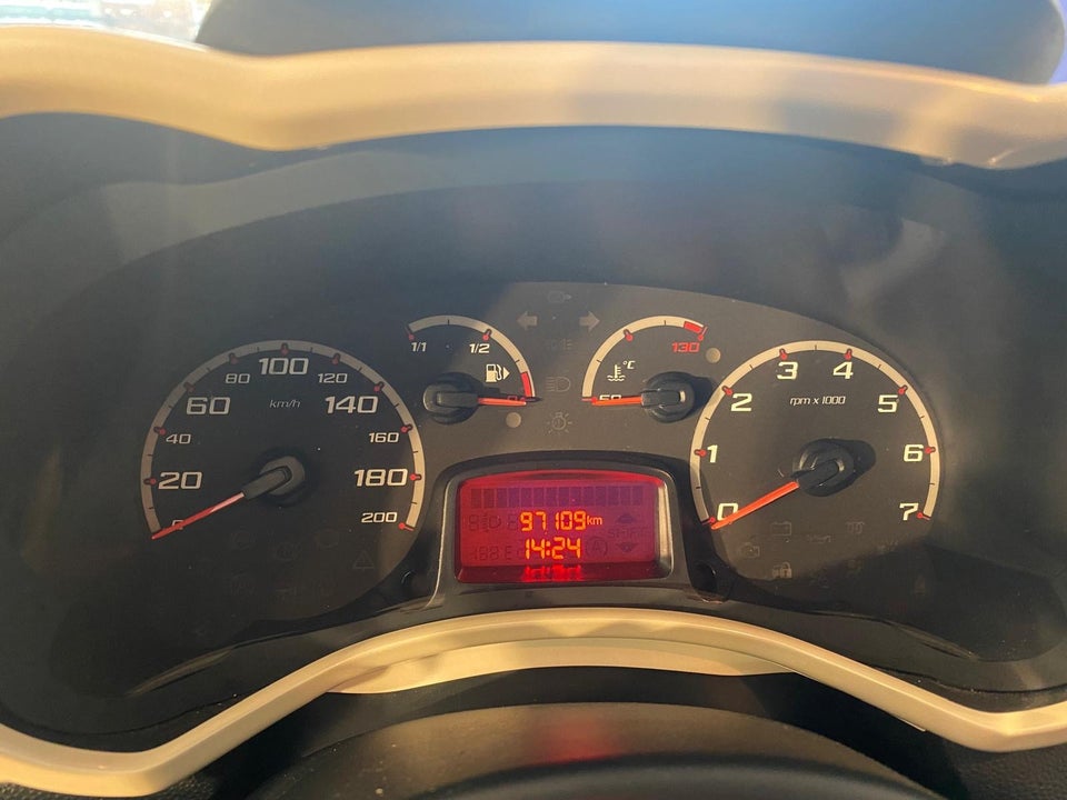 Ford Ka 1,2 Titanium 3d