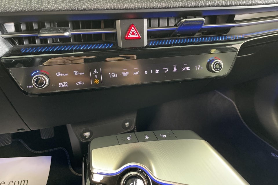 Kia EV6 58 Standard Range Upgrade 5d