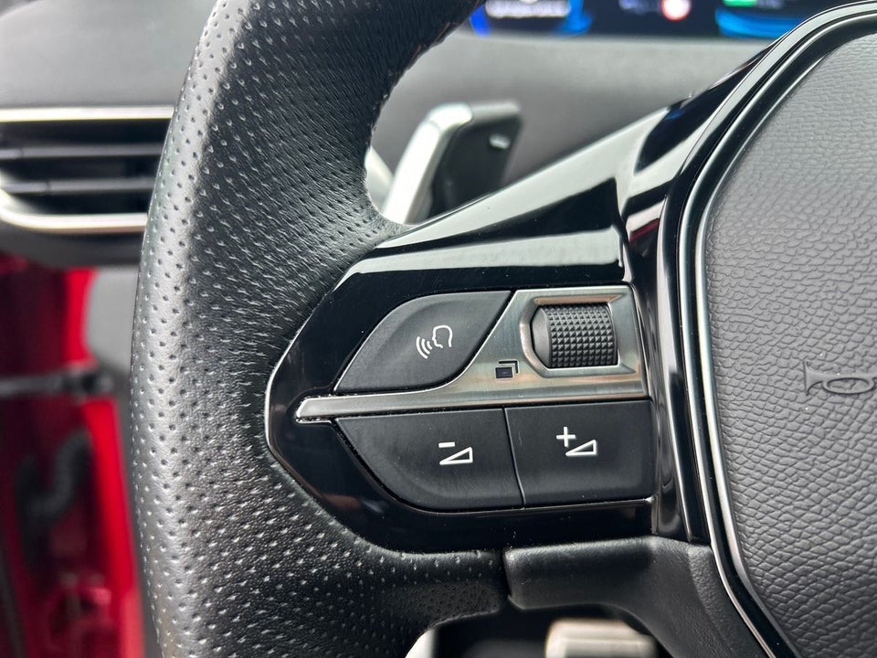 Peugeot 3008 1,6 Hybrid4 GT Line EAT8 5d