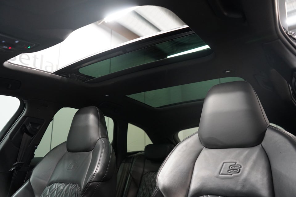 Audi A6 55 TFSi e S-line Avant quattro S-tr. 5d