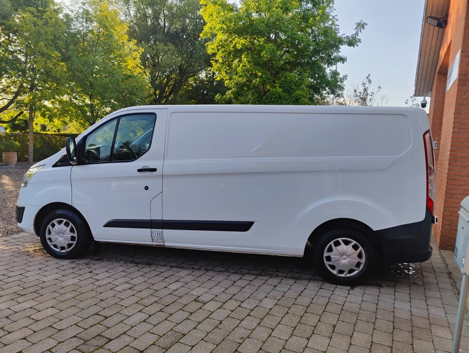 Ford Transit Custom 310L 2,2 TDCi 125 Trend Van 5d