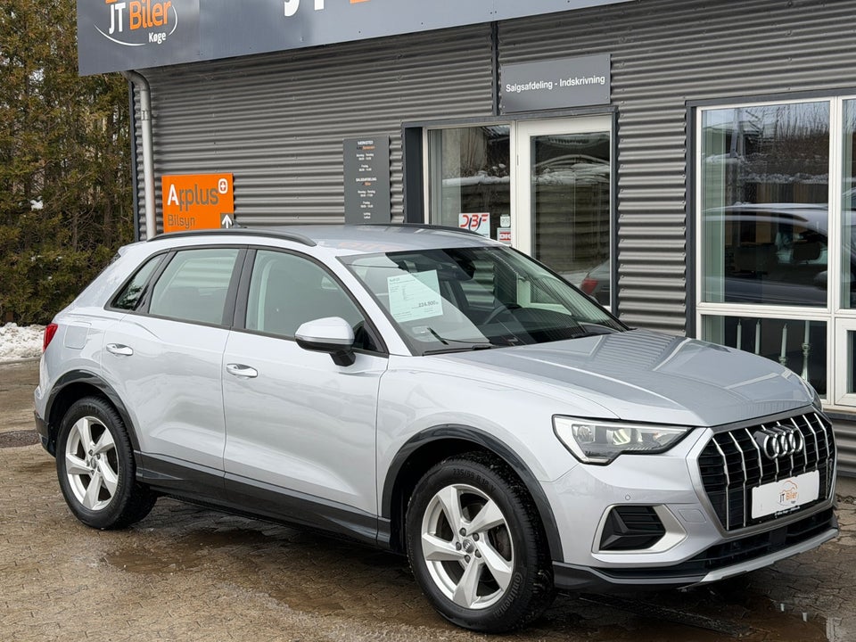 Audi Q3 35 TFSi Advanced Prestige S-tr. 5d