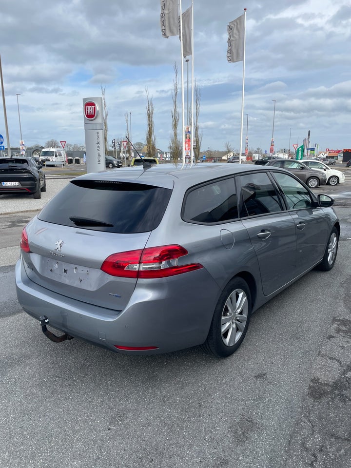 Peugeot 308 1,6 BlueHDi 120 Active SW 5d