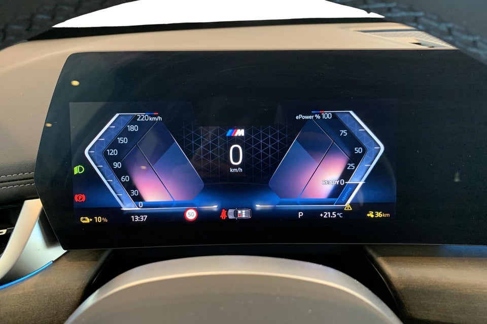 BMW iX1 eDrive20 M-Sport 5d