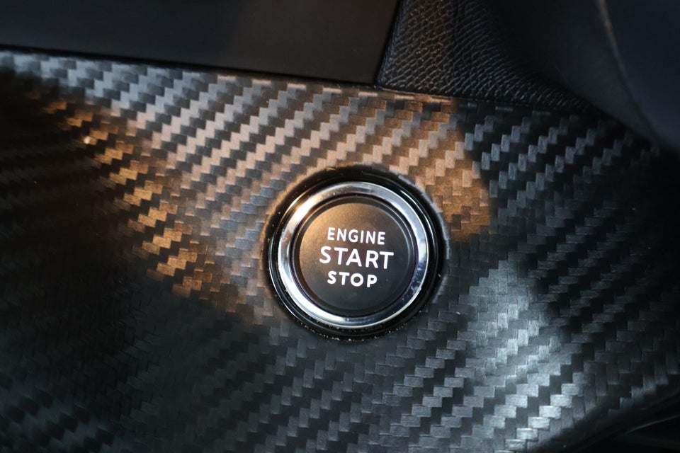 Peugeot 208 1,2 PureTech 100 Supreme Sport 5d