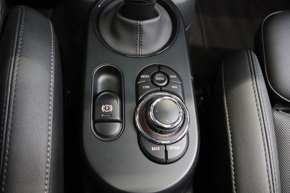 MINI Cooper SE Edition Premium Plus 3d