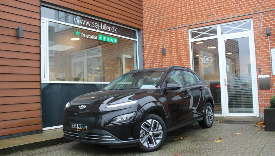 Hyundai Kona 39 EV Essential 5d