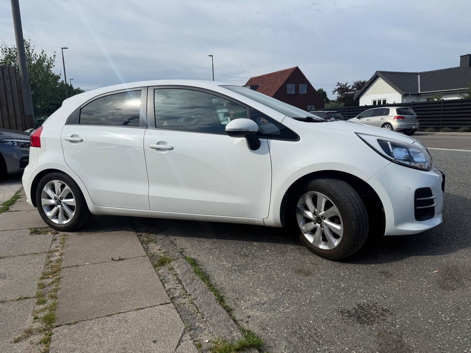 Kia Rio 1,2 CVVT Attraction 5d