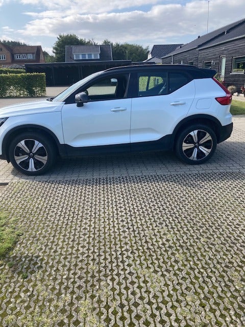 Volvo XC40 ReCharge Twin Plus 5d