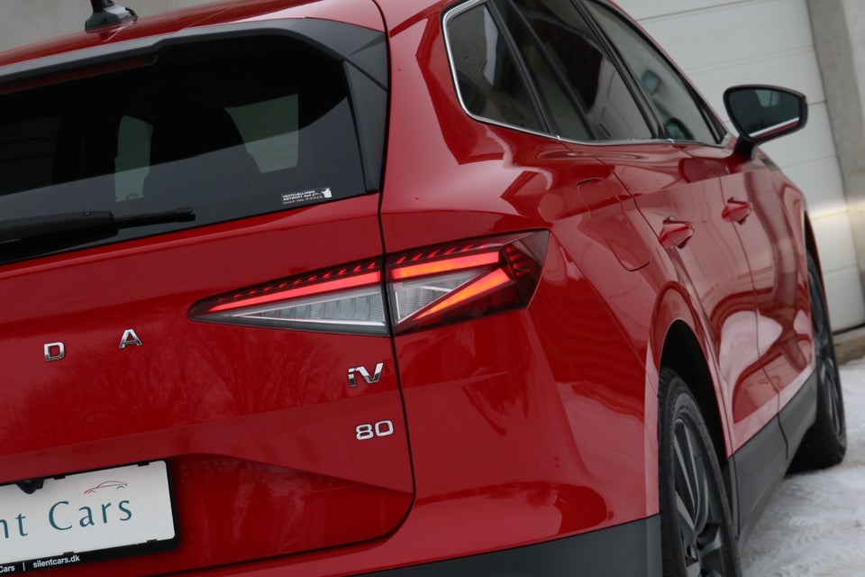 Skoda Enyaq 80 iV Plus Suite 5d