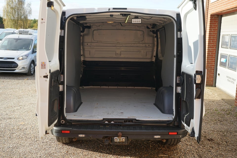 Renault Trafic T29 2,0 dCi 120 L2H1