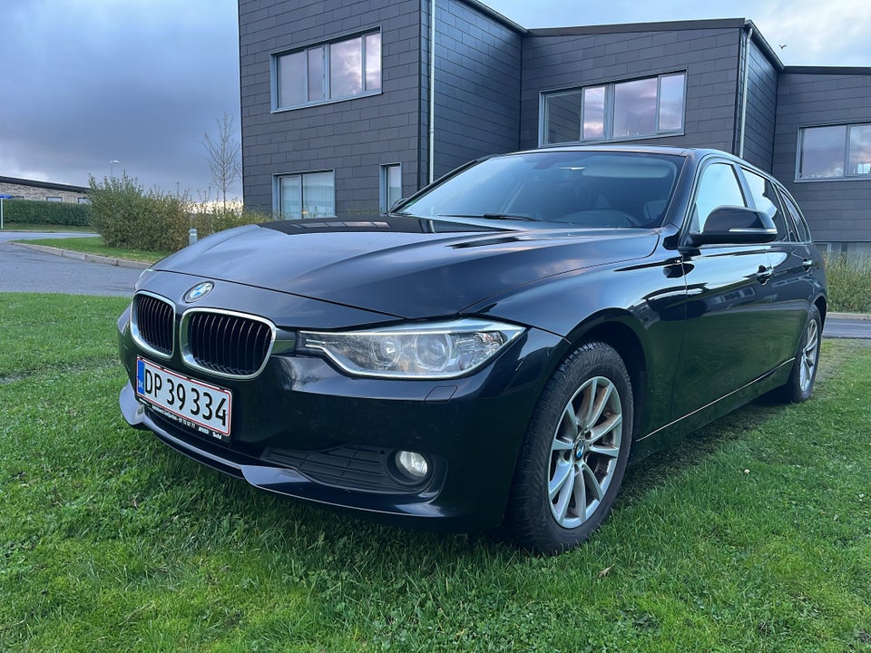 BMW 318d 2,0 Touring 5d