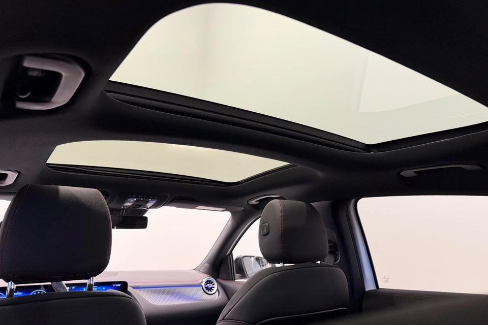 Mercedes EQA300 AMG Line 4Matic 5d