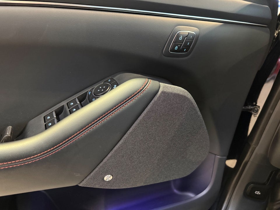 Ford Mustang Mach-E 91 Premium Extended Range AWD 5d