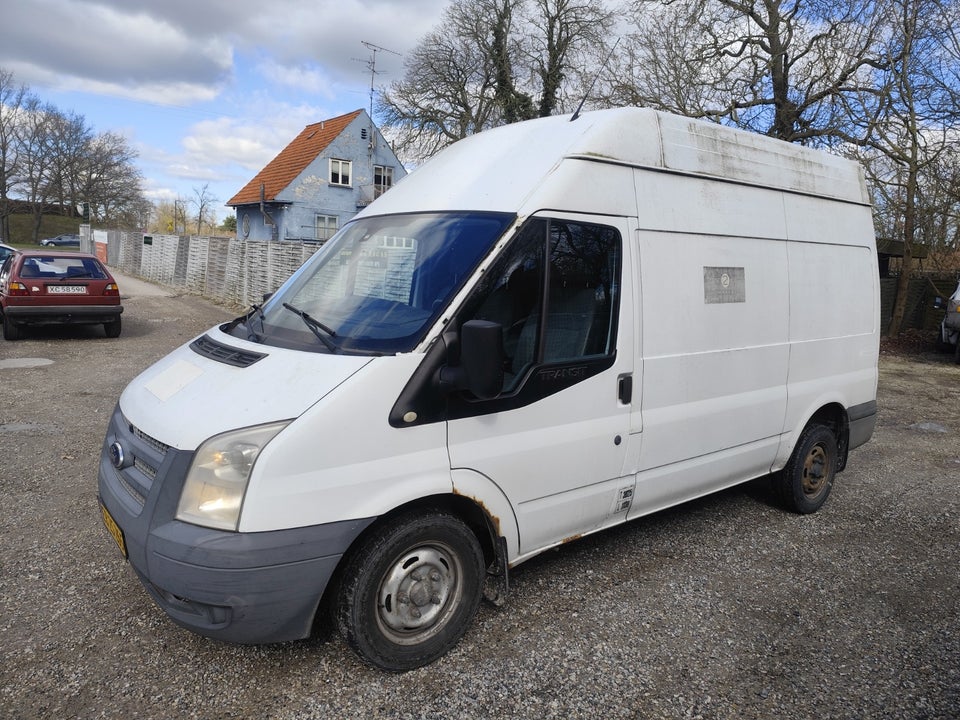 Ford Transit 300M Van 2,2 TDCi 125 Trend FWD 5d