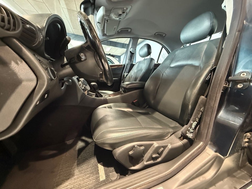 Mercedes C200 1,8 Kompressor Avantgarde 4d